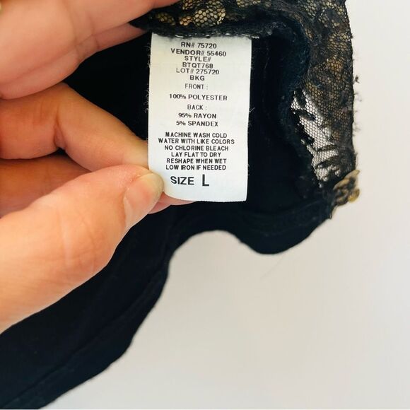 BKE Boutique Gold Sequin Tank Top - Picture 8 of 9